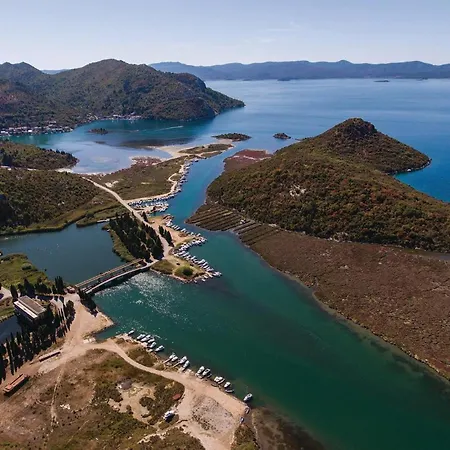 Bartulovici 公寓 布拉采