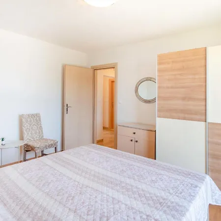 Bartulovici דירה *