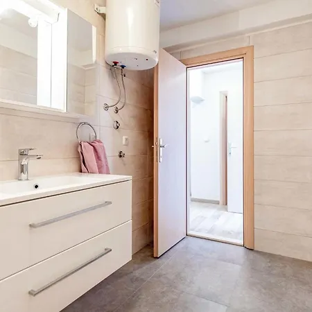 In With Kitchen Apartment Blace