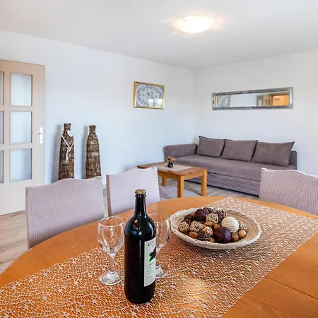 Apartment In With Kitchen
