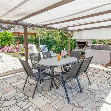 דירה Bartulovici *